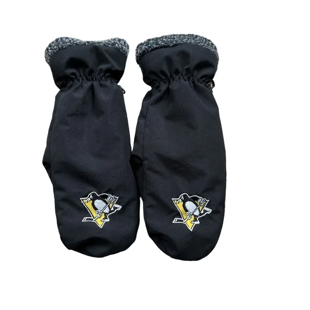 Pittsburgh Penquins NHL youth boys mittens size 8-20.